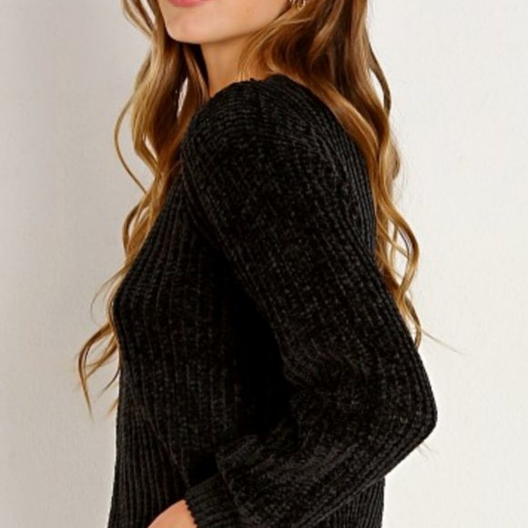 BB Dakota Crew Neck Chenille Sweater NWOT - Picture 2 of 9